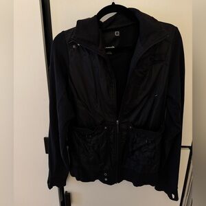 Black bench men’s light athletic jacket size small